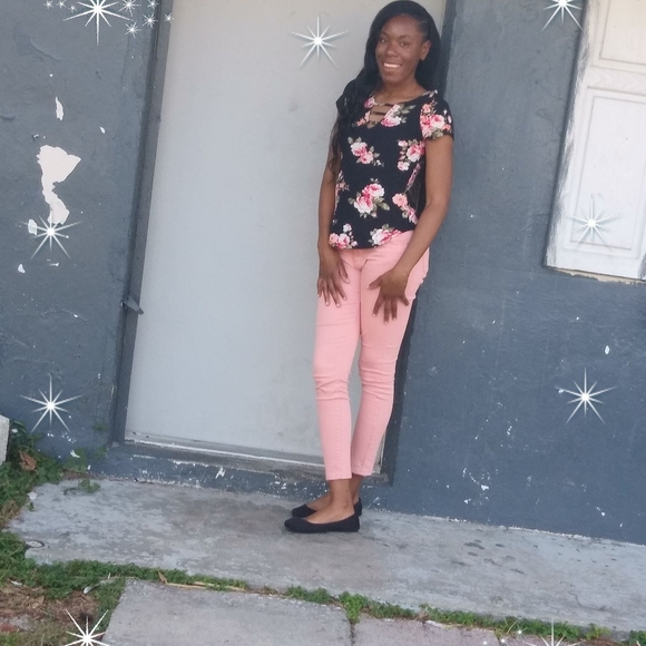 Meet your Posher, Gege - Picture 1 of 1